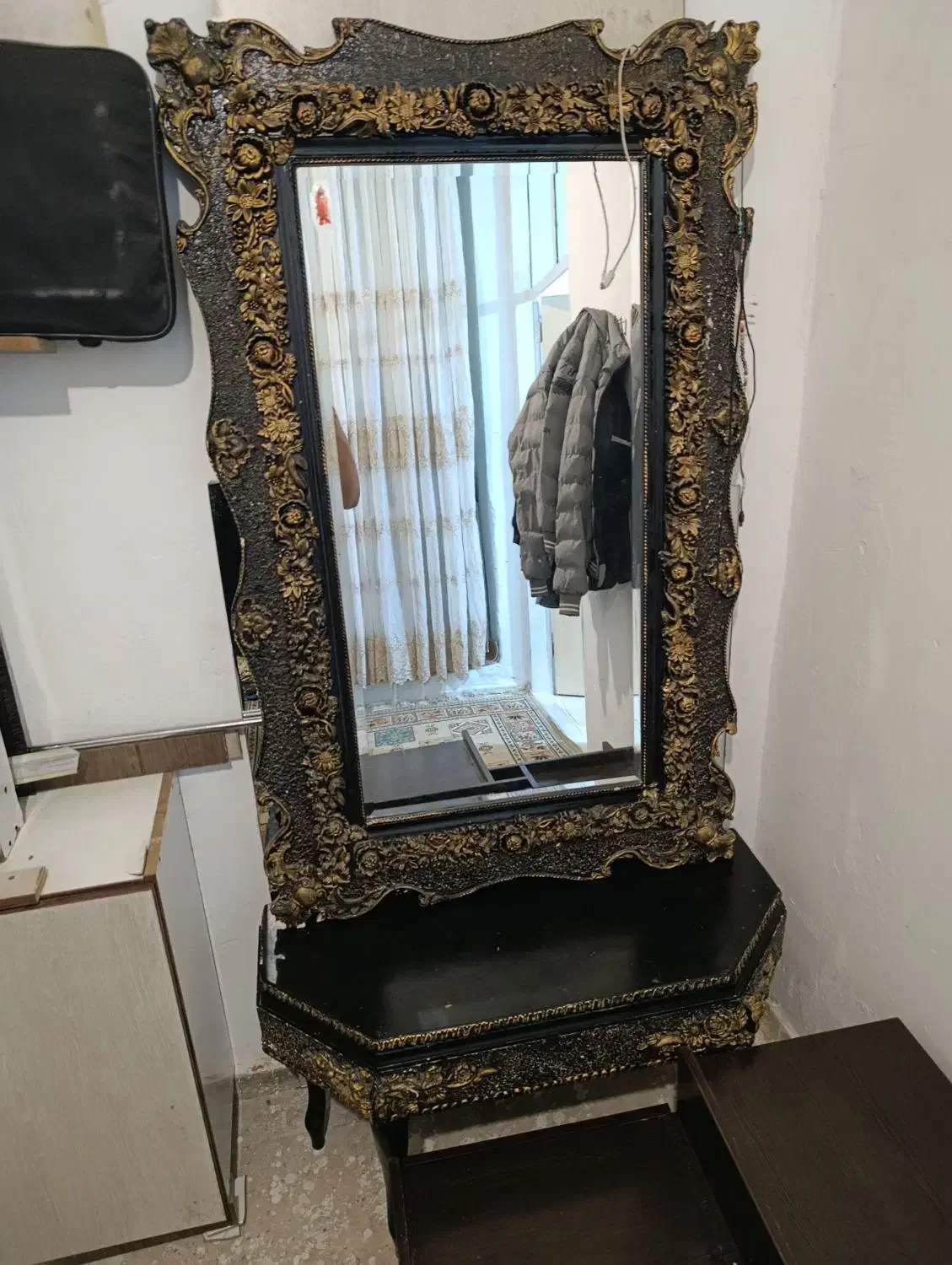 اینه شمعدان تمیز در حد نو|آینه|تاکستان, |دیوار