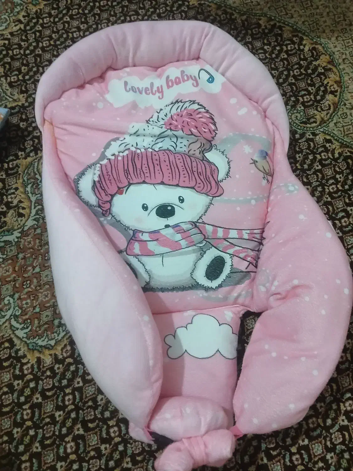 اغوشی نوزاد  در حد نو|اسباب و اثاث بچه|شیراز, کوشک میدان|دیوار