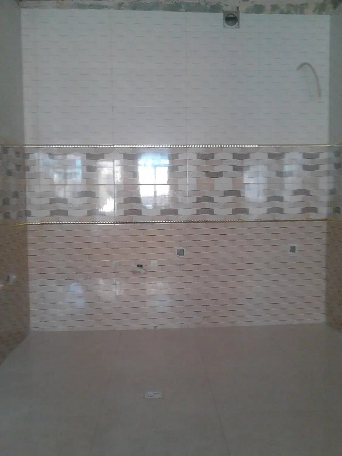 کاشی کاری وسرامیک|خدمات پیشه و مهارت|ارومیه, |دیوار