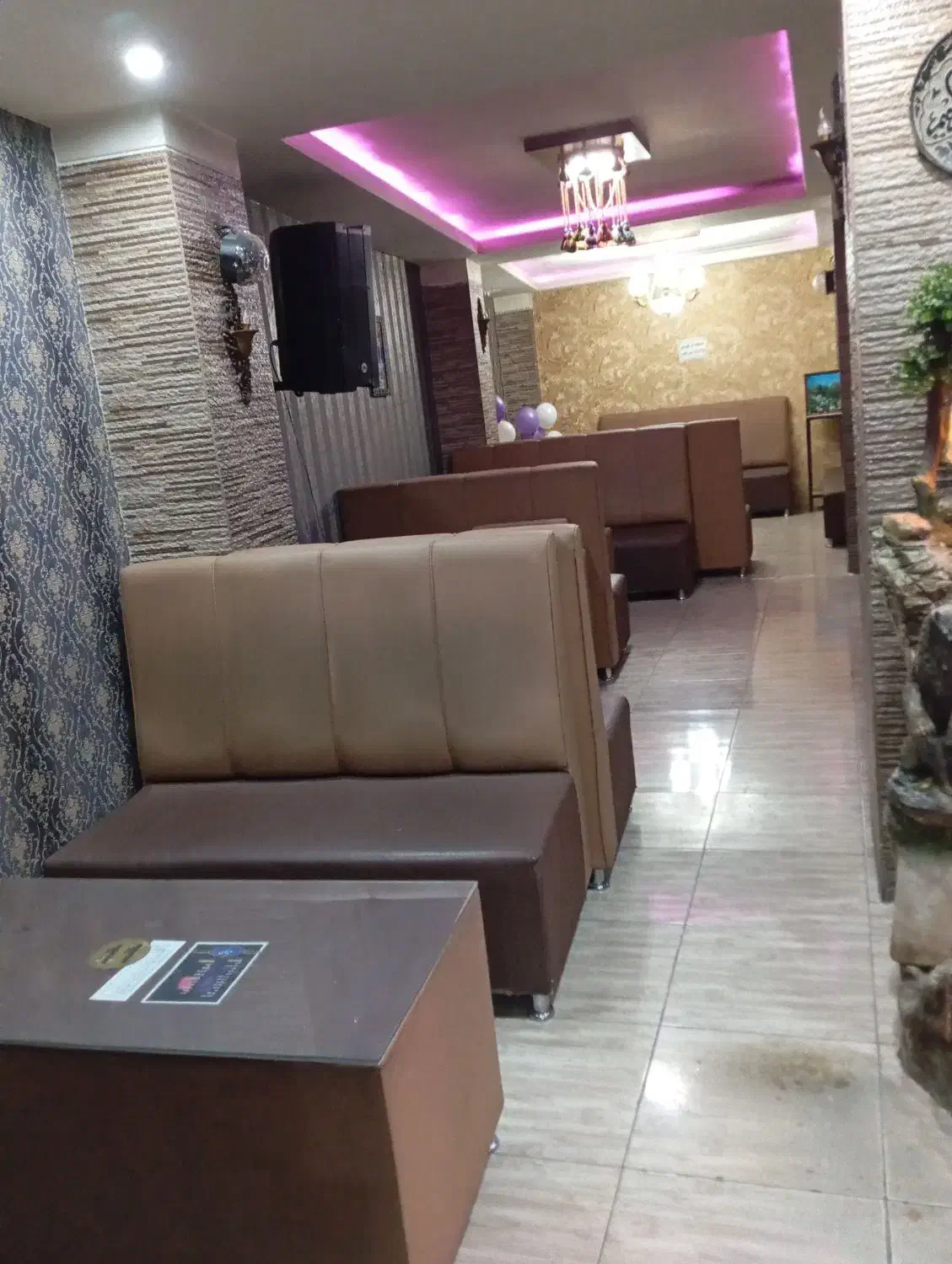 مبل وصندلی سفره خانه وقهوه خانه وکافه|کافی‌شاپ و رستوران|ری, جوانمرد قصاب|دیوار