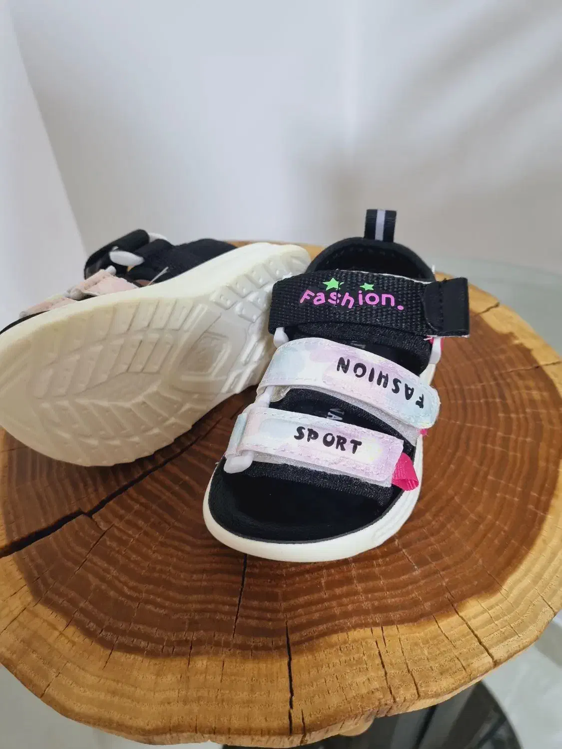 فروش صندل بچگونه|کفش و لباس بچه|بندرعباس, |دیوار