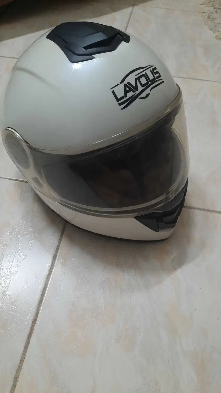 کلاه کاسکت فک متحرک|قطعات یدکی و لوازم جانبی|اندیشه, اندیشه فاز ۱|دیوار