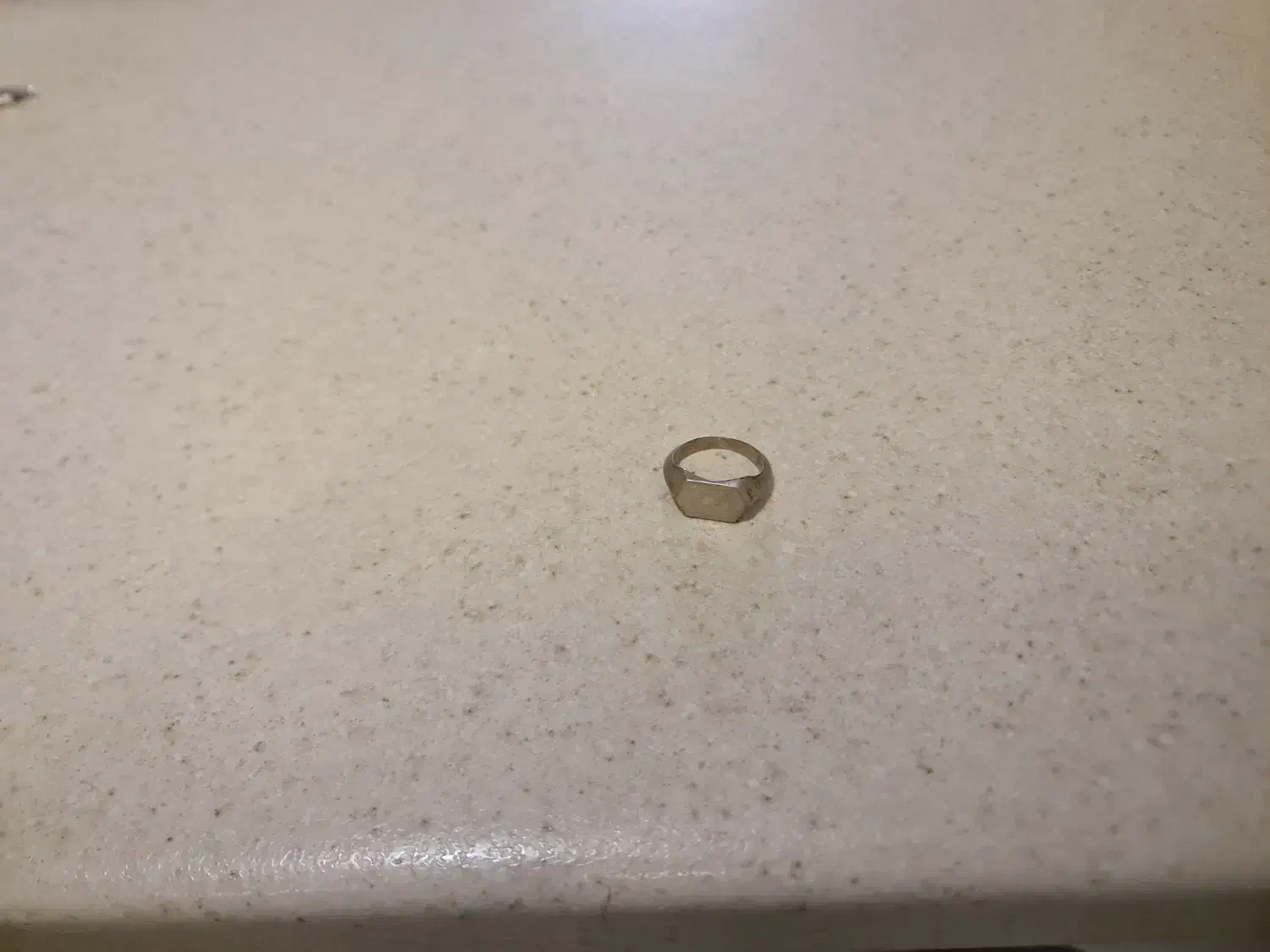 دستبند و زنجیر و انگشتر نقره|جواهرات|قم, باغ کرباسی|دیوار