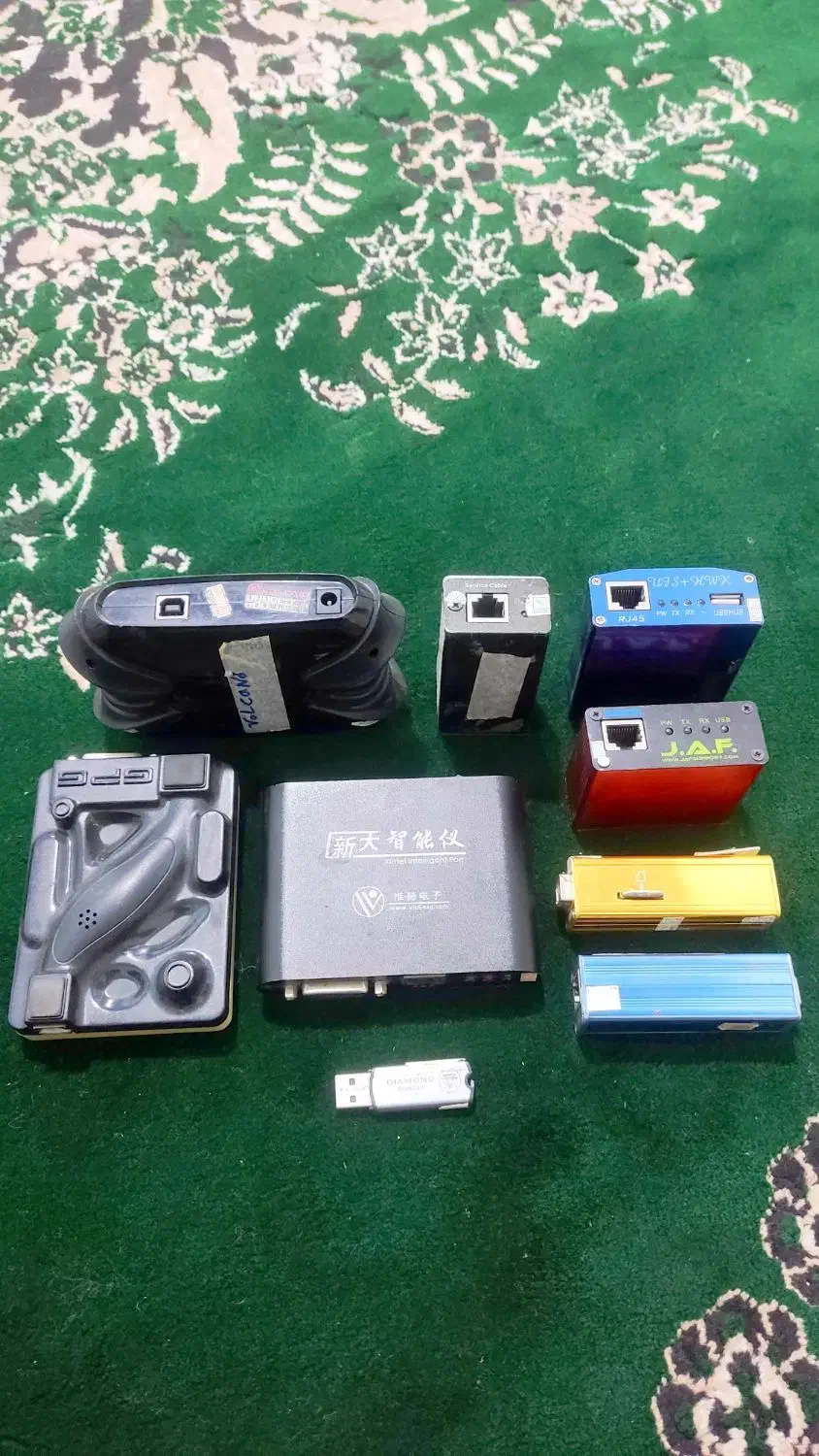 فروش تعداد ۹ عدد باکس و دانگل تعمیرات موبایل|لوازم جانبی موبایل و تبلت|نیریز, |دیوار