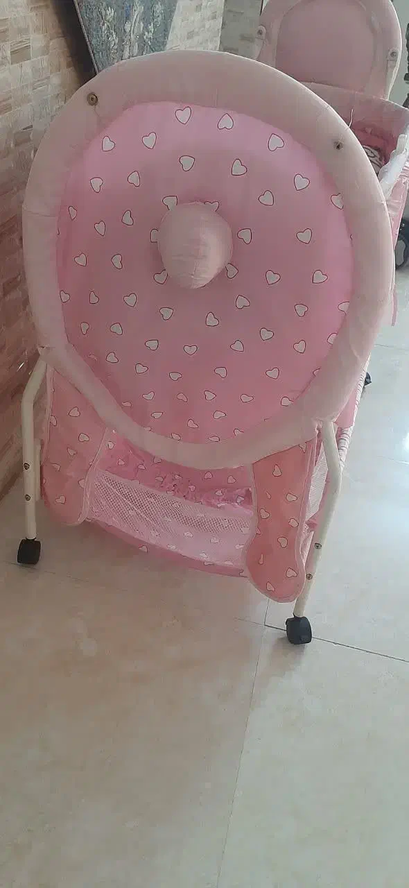 گهواره ناناز|اسباب و اثاث بچه|مشهد, حضرت حجت|دیوار