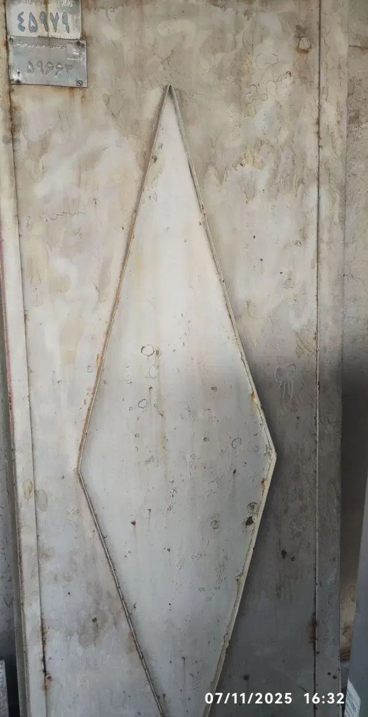 درب حیاط|مصالح و تجهیزات ساختمان|چمران, |دیوار