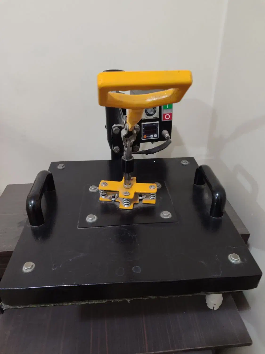 پرس صفحه تخت سابلیمیشن و ماگ|ماشینآلات صنعتی|مشهد, گاز|دیوار