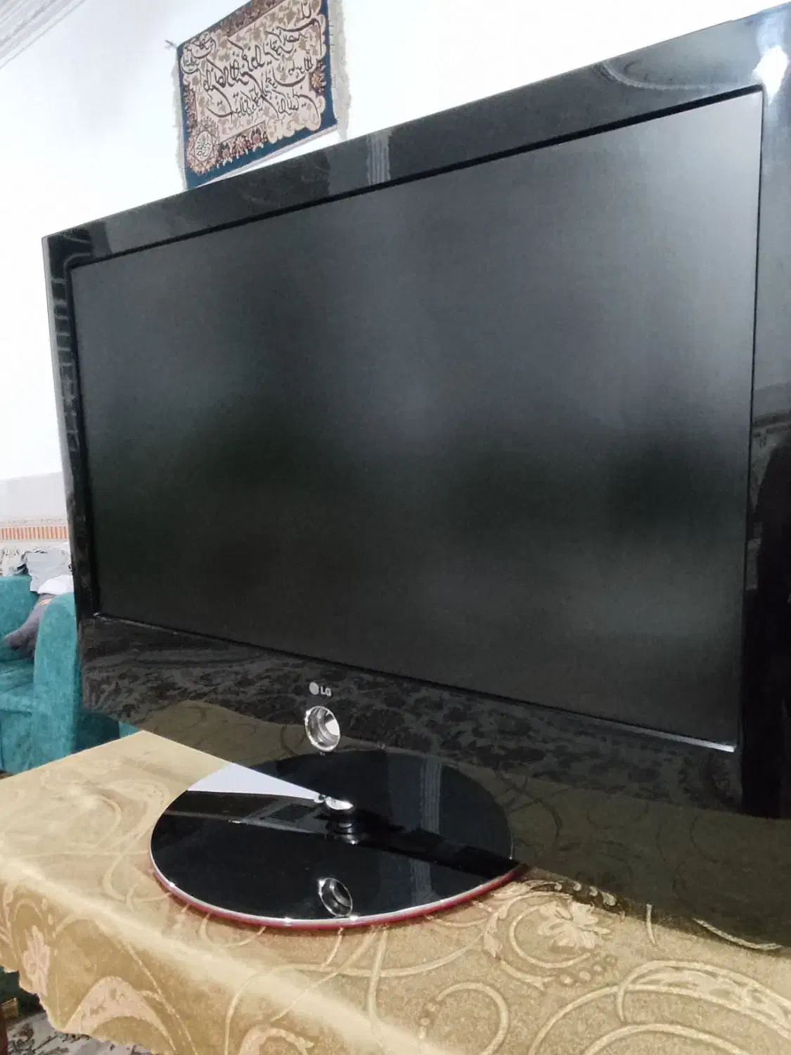 فروش فوری تلویزیون شیک و قشنگ 37LG درحدنو|تلویزیون و پروژکتور|رفسنجان, |دیوار