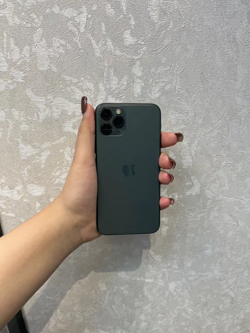 ۱۱پِرو تر تمیز با طرح اقساط|موبایل|اصفهان, مفتح|دیوار