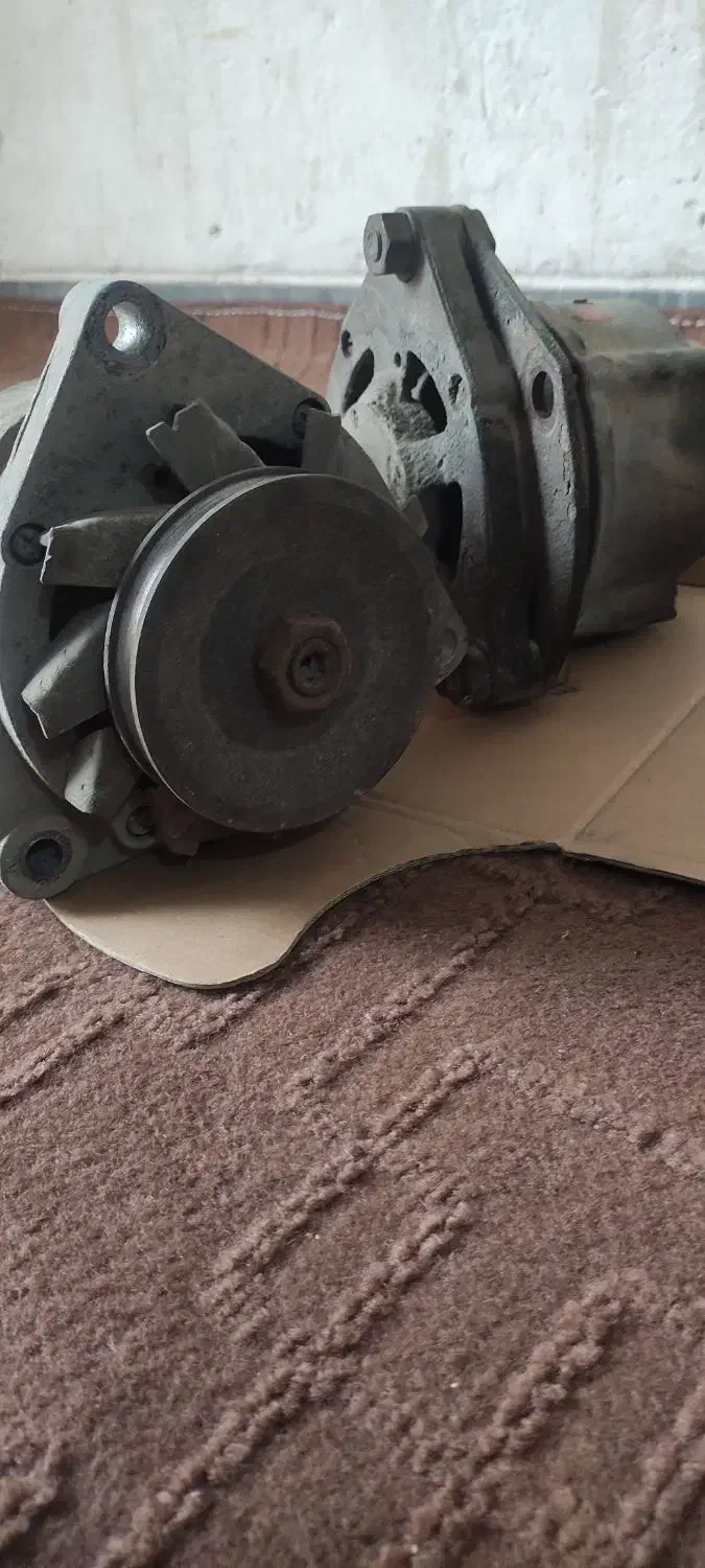 دو عدد دینام 12 ولت 60 آمپر و 45 آمپر|قطعات یدکی و لوازم جانبی|سوسنگرد, |دیوار