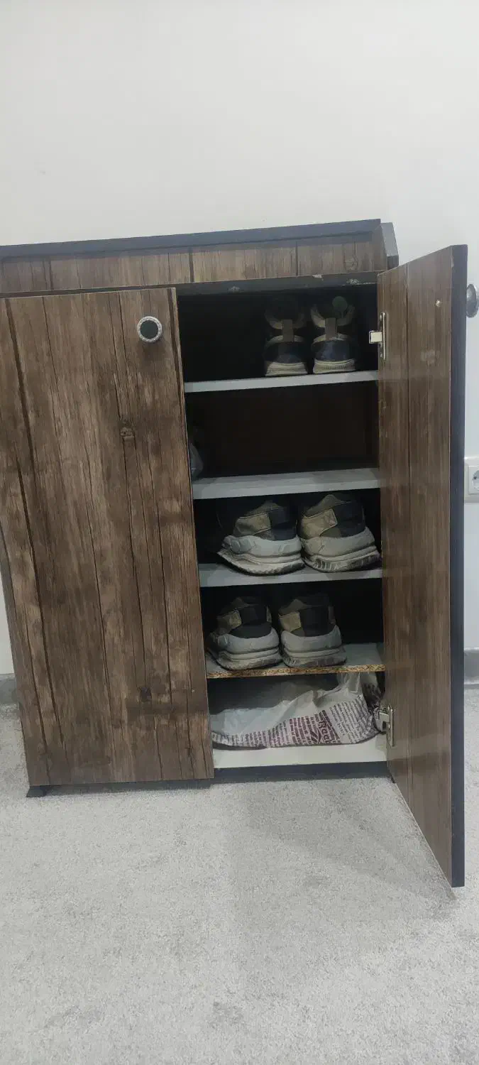 جاکفشی|جاکفشی، کمد، دراور|فولادشهر, C1|دیوار