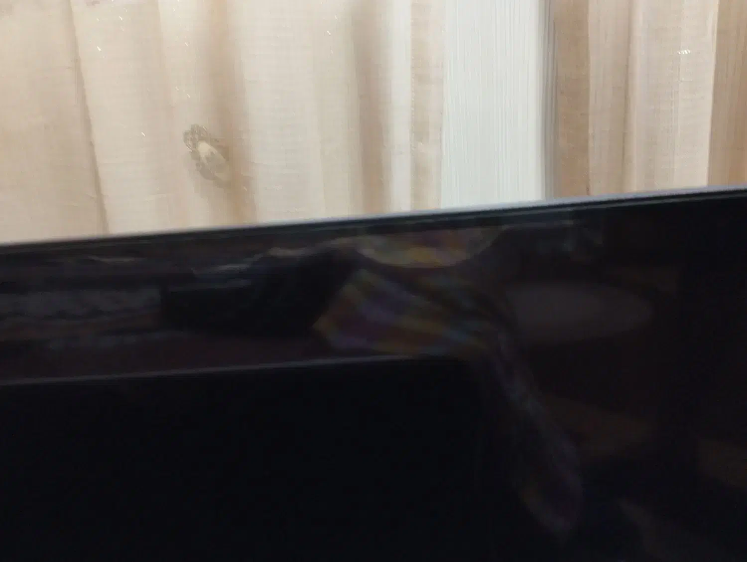 تلویزیون اسنوا 55اینچ 4K. ضربه خورده|تلویزیون و پروژکتور|زاهدان, |دیوار