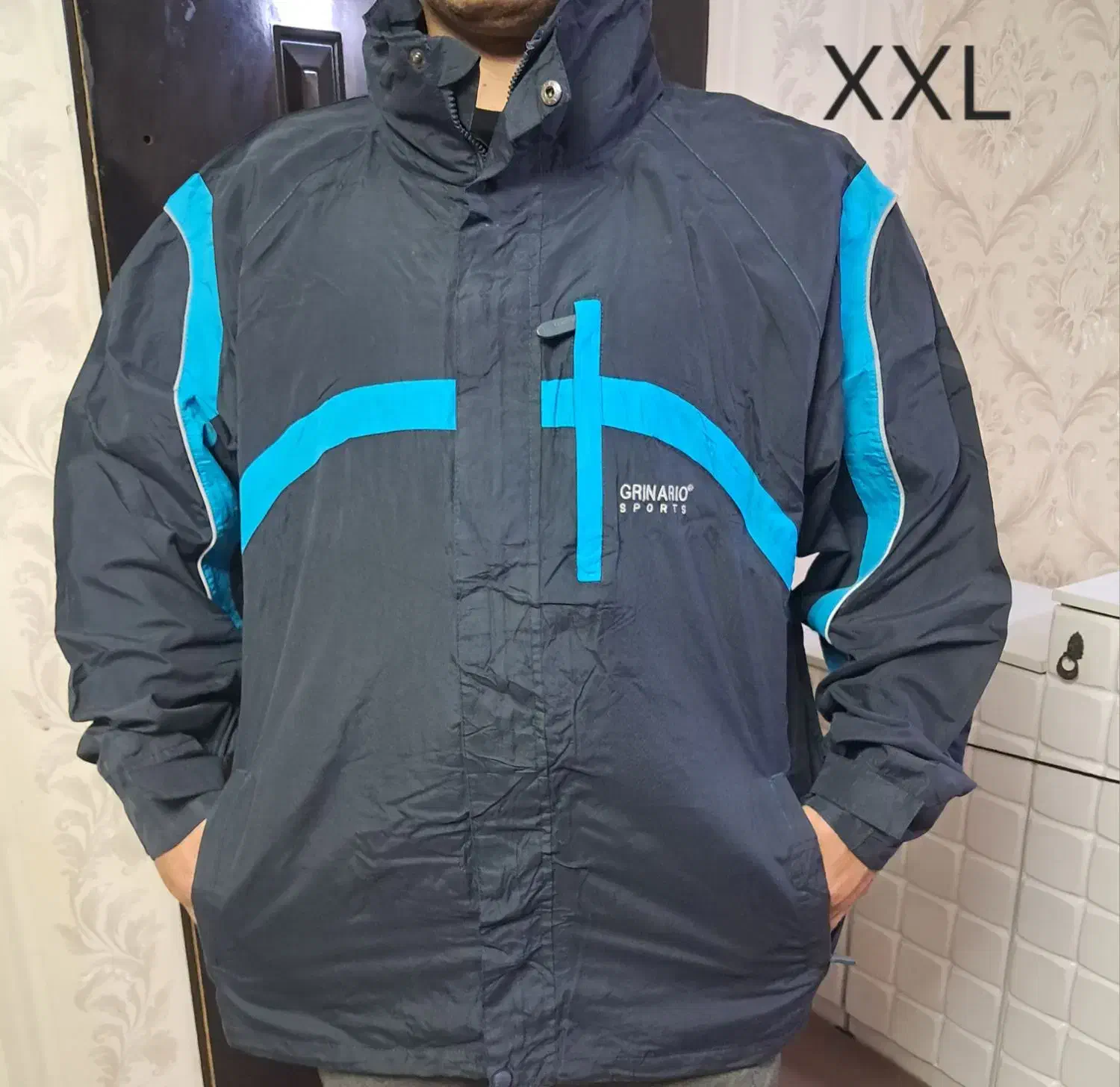 کاپشن مردانه|لباس|اندیشه, اندیشه فاز ۳|دیوار