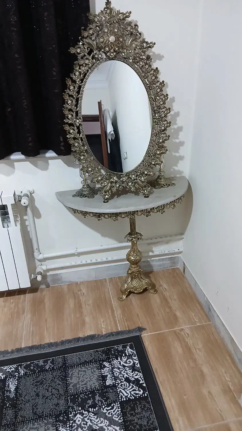 آیینه شمعدان|آینه|رشت, چله خانه|دیوار