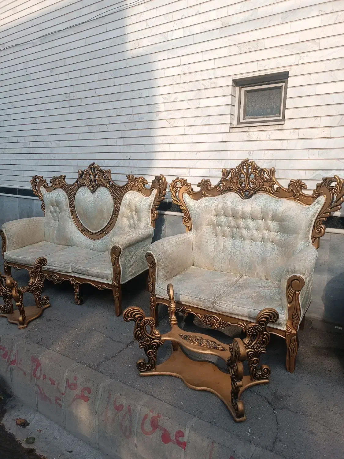 مبل راحتی سلطنتی 7نفره|مبلمان خانگی و میز عسلی|تبریز, |دیوار