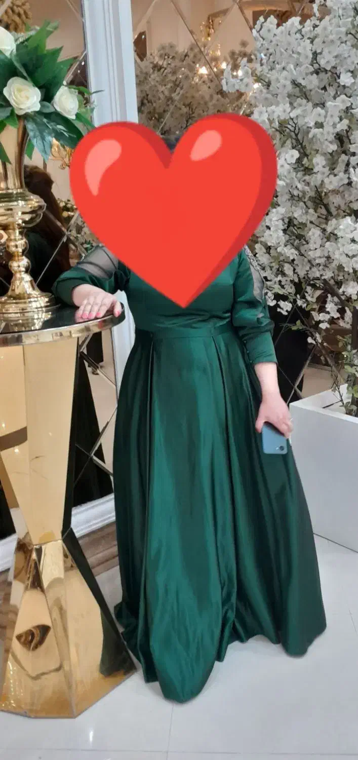 لباس مجلسی|لباس|گلستان (تهران), |دیوار