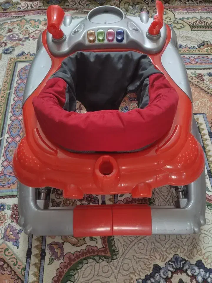 روروئک کودک وکریر|کالسکه و لوازم جانبی|قم, انسجام|دیوار