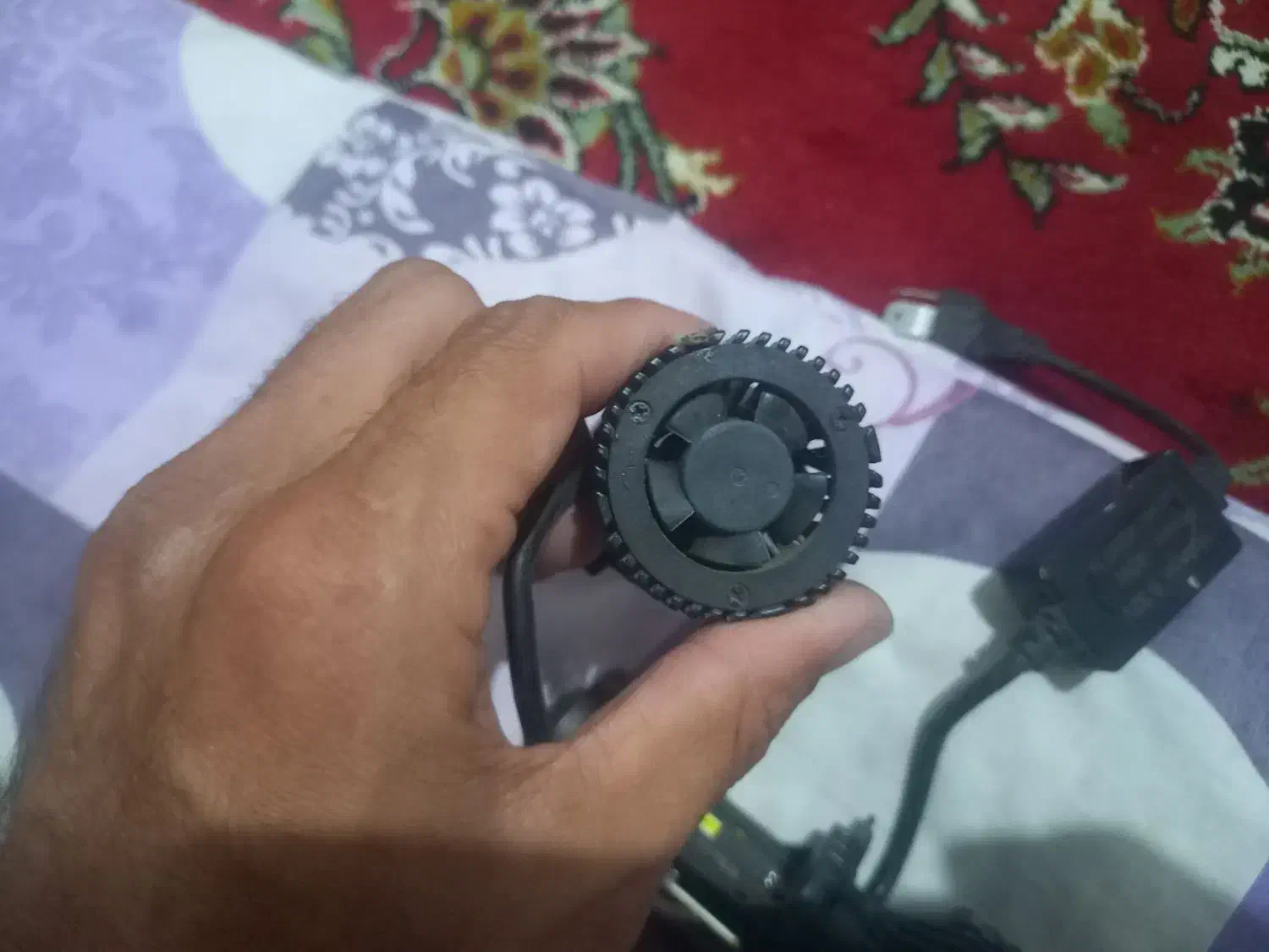 توضیحات بخونین|لامپ و چراغ|قوچان, |دیوار