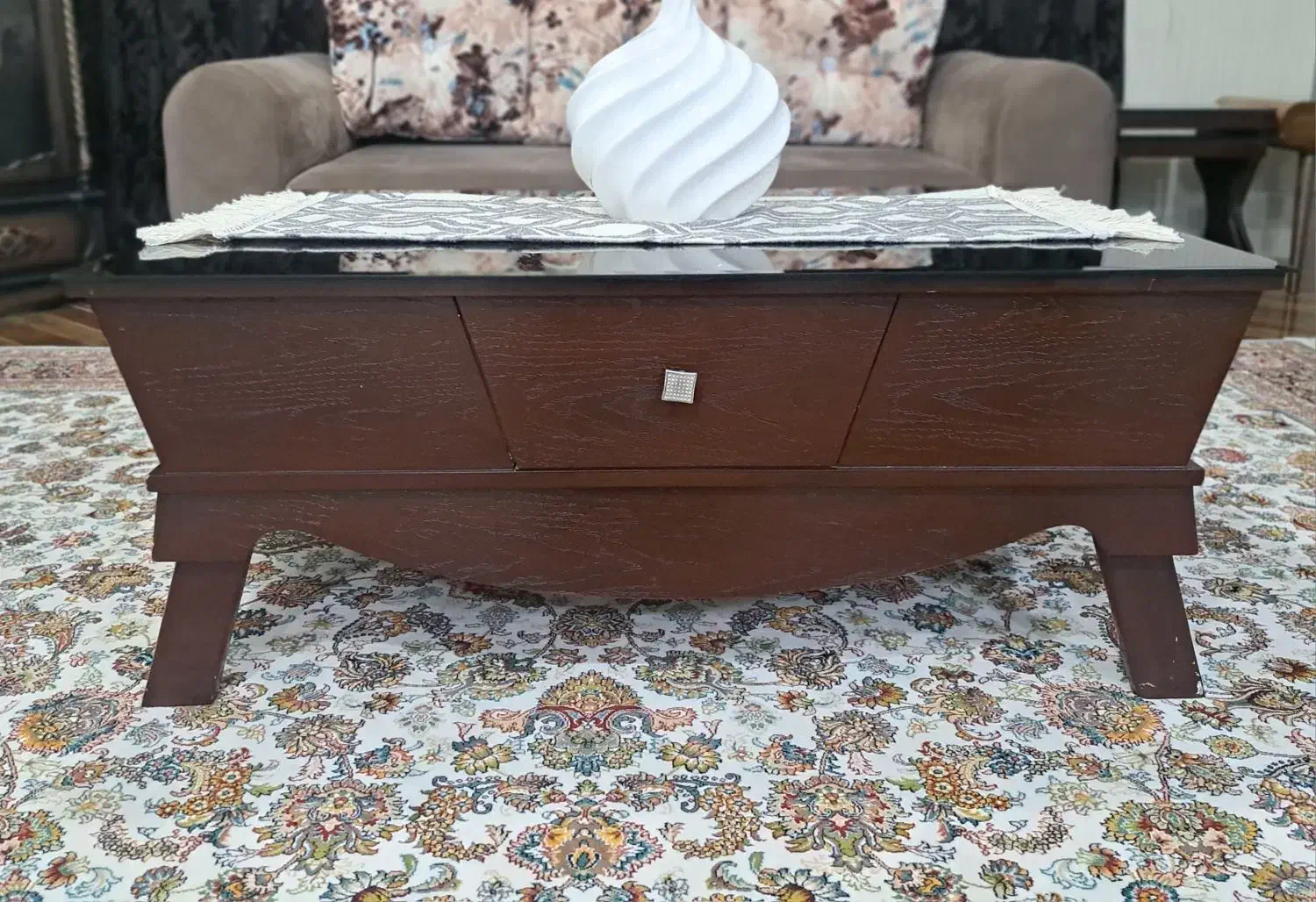 میز و عسلی|مبلمان خانگی و میز عسلی|دوگنبدان, |دیوار