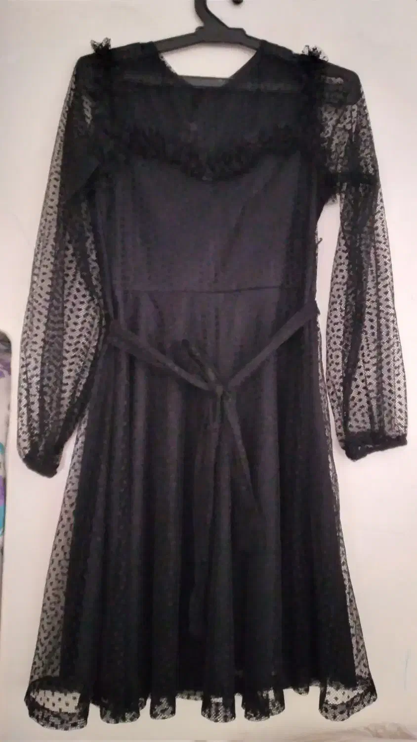 لباس|لباس|بیجار, |دیوار