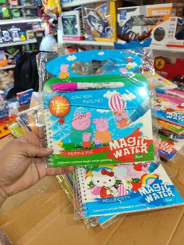 فروش ویژه واتربوک دفتر نقاشی جادویی|اسباب‌بازی بچه|تبریز, |دیوار