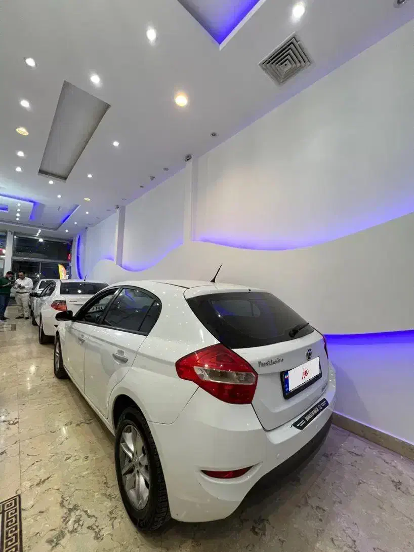 برلیانس ۹۷ اتومات موتور بزرگ|خودرو سواری و وانت|کرج, گوهردشت|دیوار