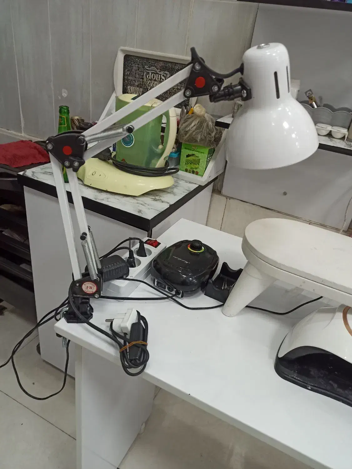 چراغ مطالعه|لوازم التحریر|تربت‌حیدریه, بی بی حسنیه|دیوار