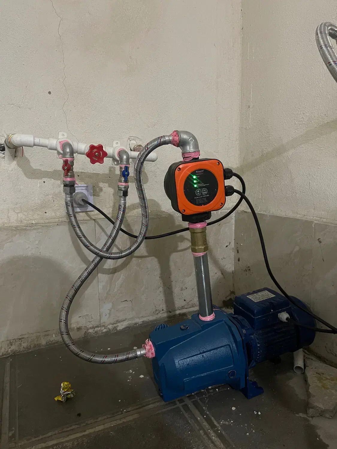 لوله کشی آب وفاظلاب تعمیر وتعویض شیرالات نصب پمپ|خدمات پیشه و مهارت|مشهد, آزادشهر|دیوار