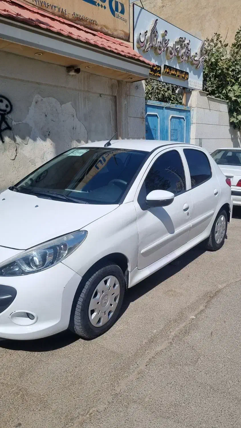 207 مدل 99 فول|خودرو سواری و وانت|شیراز, شهرک سراج|دیوار