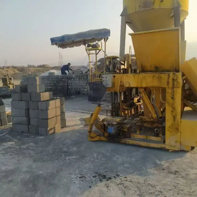 فروش کلیه لوازمات کارگاه بلوک زنی|ماشین‌آلات صنعتی|نجف‌آباد, جوزدان|دیوار