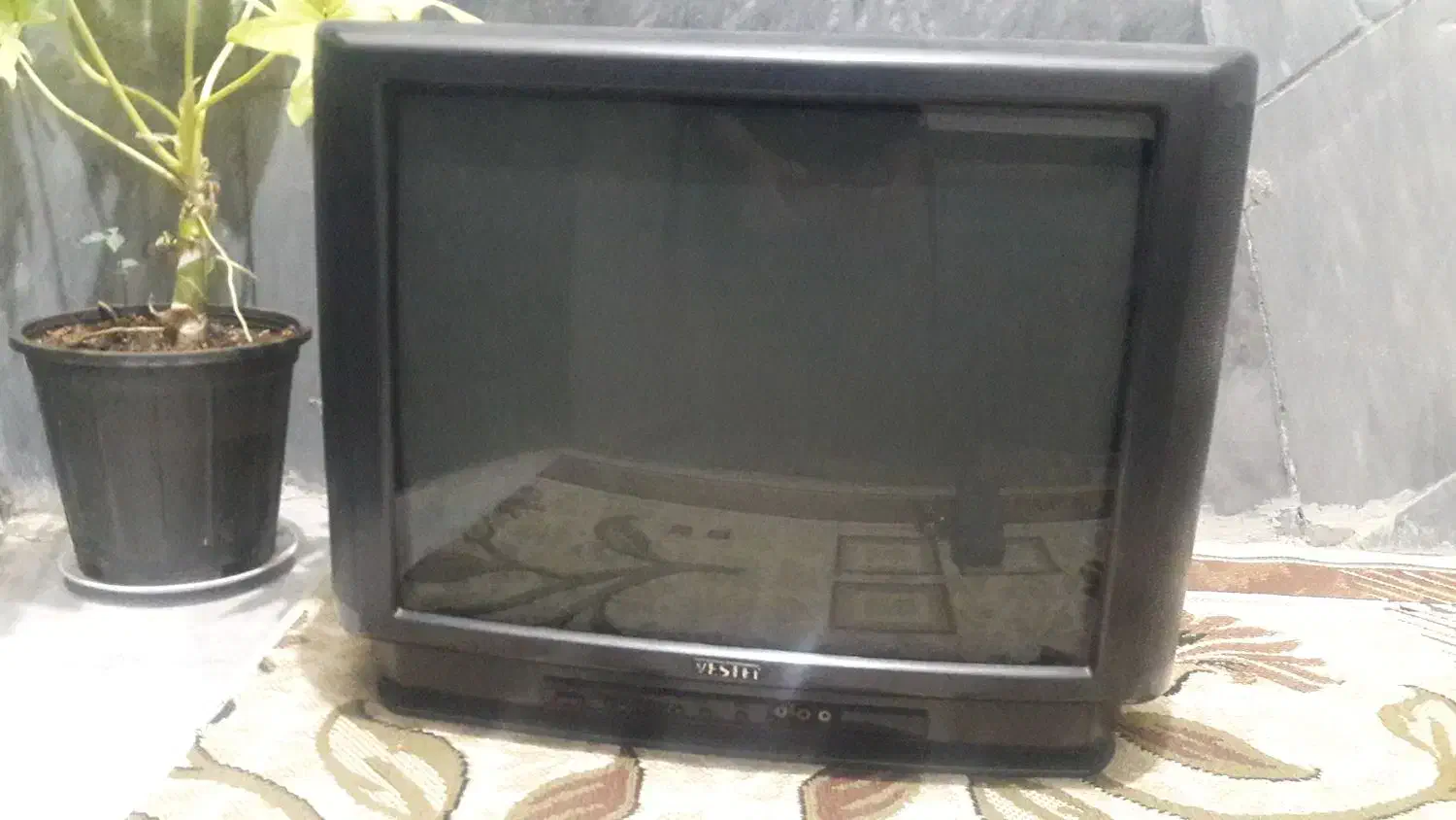 تلویزیون 21اینچ|تلویزیون و پروژکتور|سنندج, |دیوار