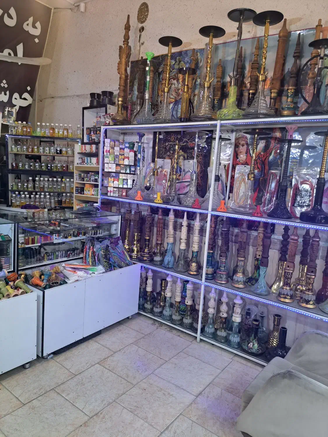 واگزاری مغازه|اجارهٔ مغازه و غرفه|شازند, |دیوار