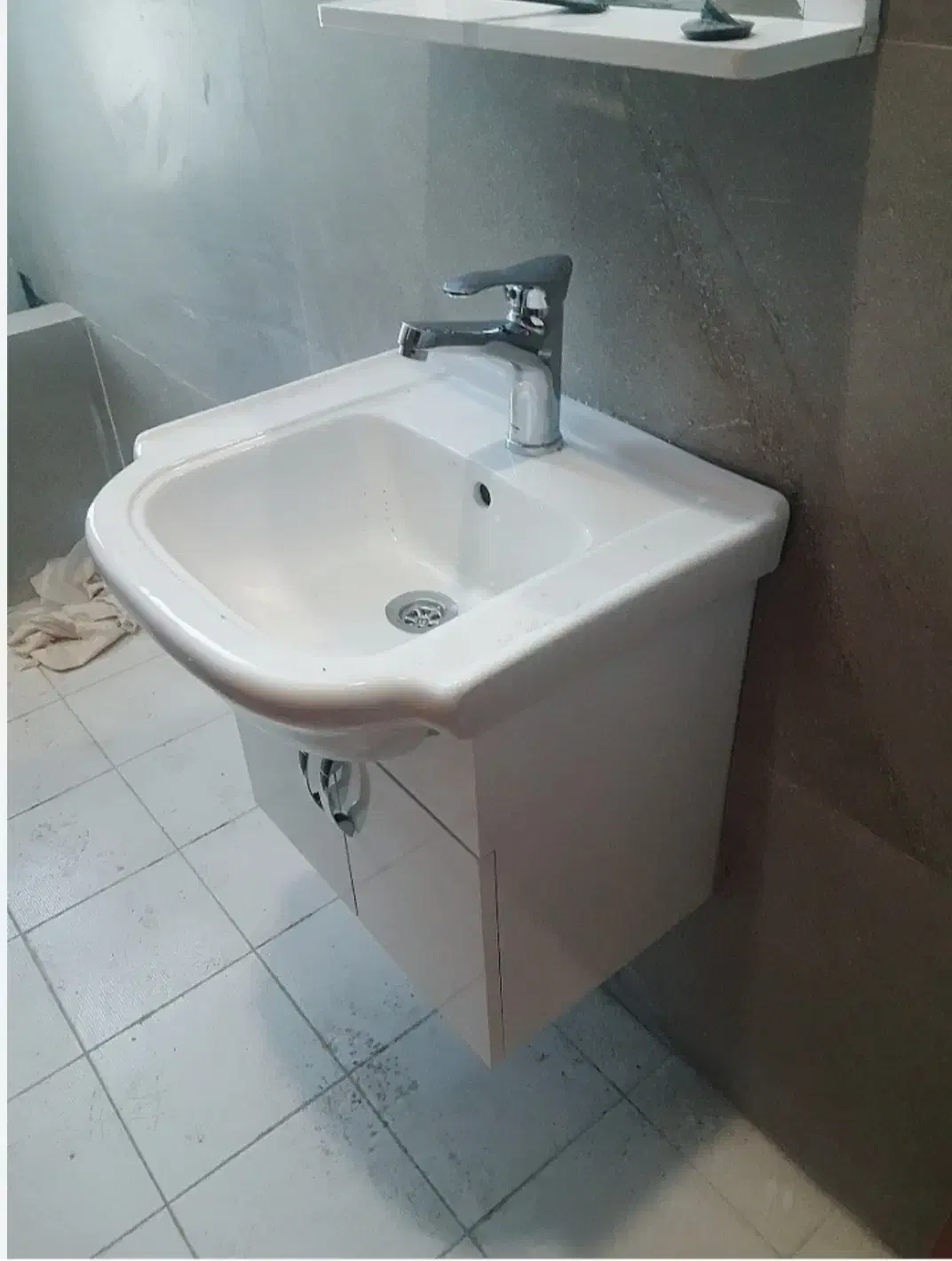 تعمیر ونصب انواع پکیج ،آبگرمکن دیواری، لوله کشی آب|خدمات پیشه و مهارت|مرند, |دیوار