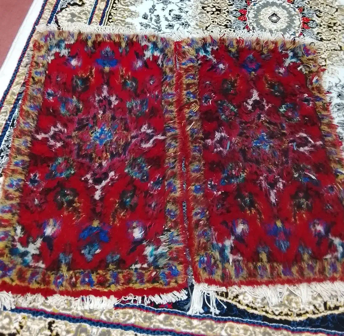 جفت پادری نقشه تاجری|پادری|تبریز, |دیوار