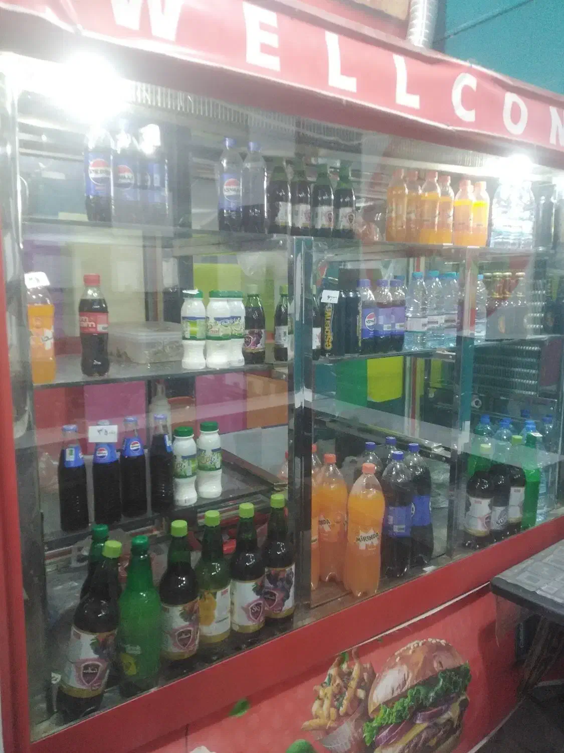 واگذاری ساندویچی فعال خیابان مهدیه|اجارهٔ مغازه و غرفه|فسا, |دیوار