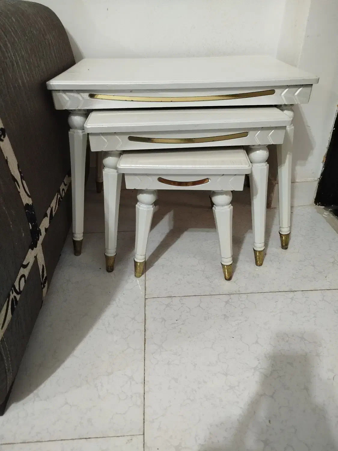 میز عسلی سه عدد کوچک و یک عدد بزرگ|مبلمان خانگی و میز عسلی|آستانه اشرفیه, |دیوار