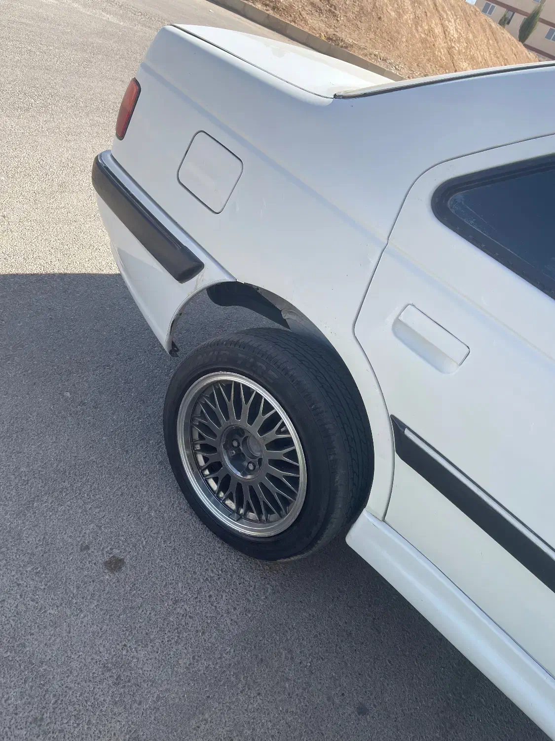 پارس مدل ۸۷ سفید|خودرو سواری و وانت|صدرا-فارس, فاز ۲|دیوار