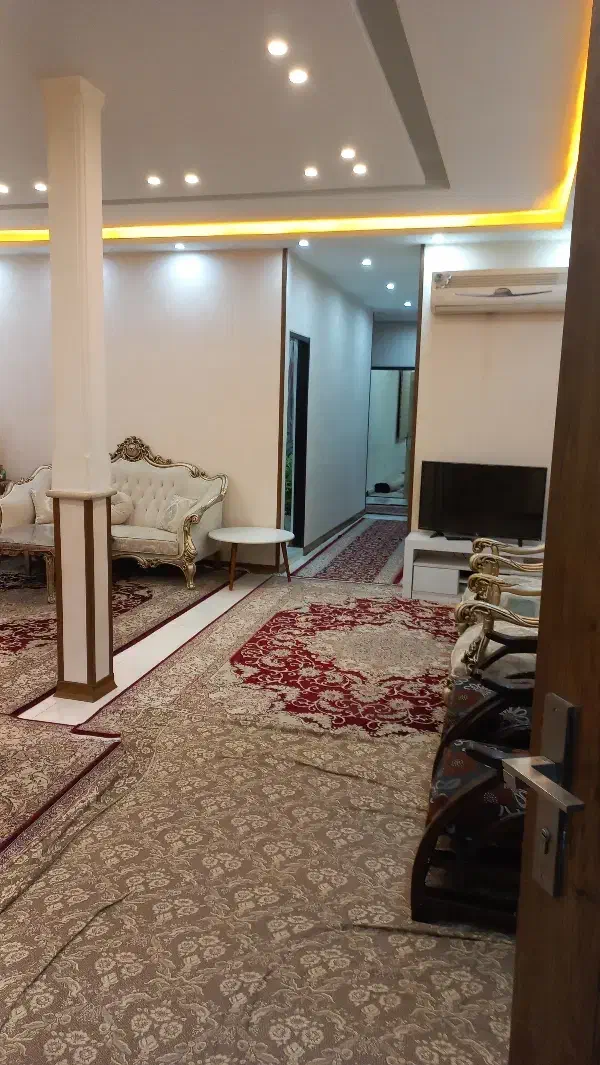 منزل دو طبقه.معاوضه با آپارتمان کلید نخورده|فروش خانه و ویلا|کاشان, شاهد|دیوار