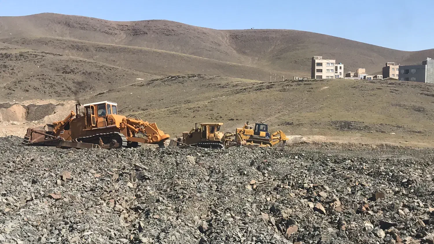 اجاره بلدوزر ۱۵۵|خدمات حمل و نقل|قم, شهید رجایی|دیوار