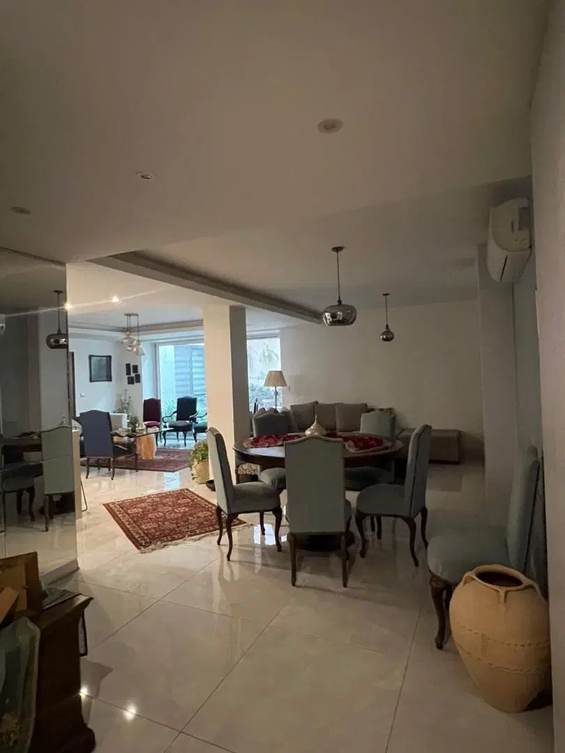 اجاره آپارتمان خیابان آذر|اجارهٔ آپارتمان|اصفهان, عباسآباد|دیوار