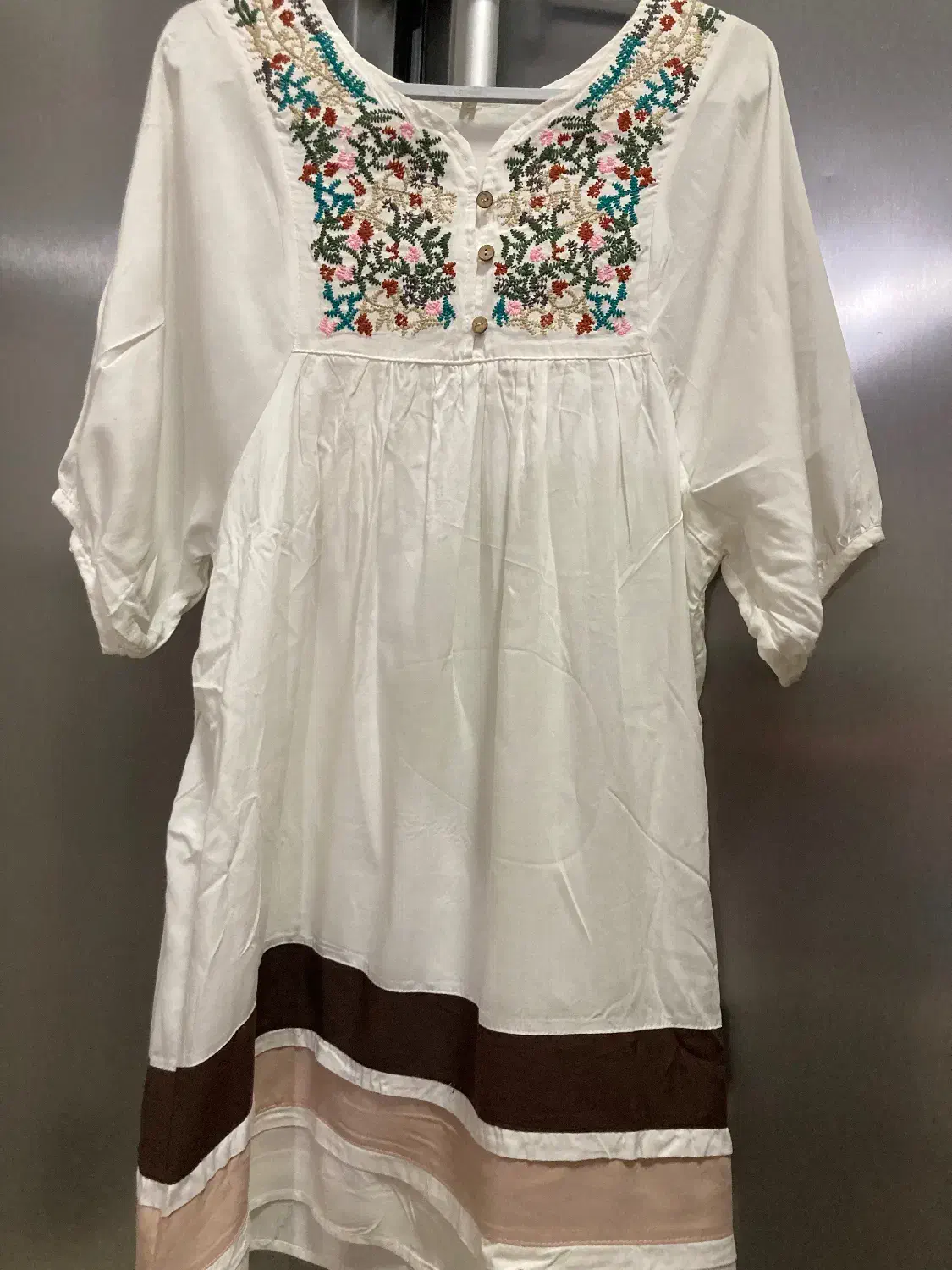 تونیک زنانه|لباس|رشت, نظری|دیوار