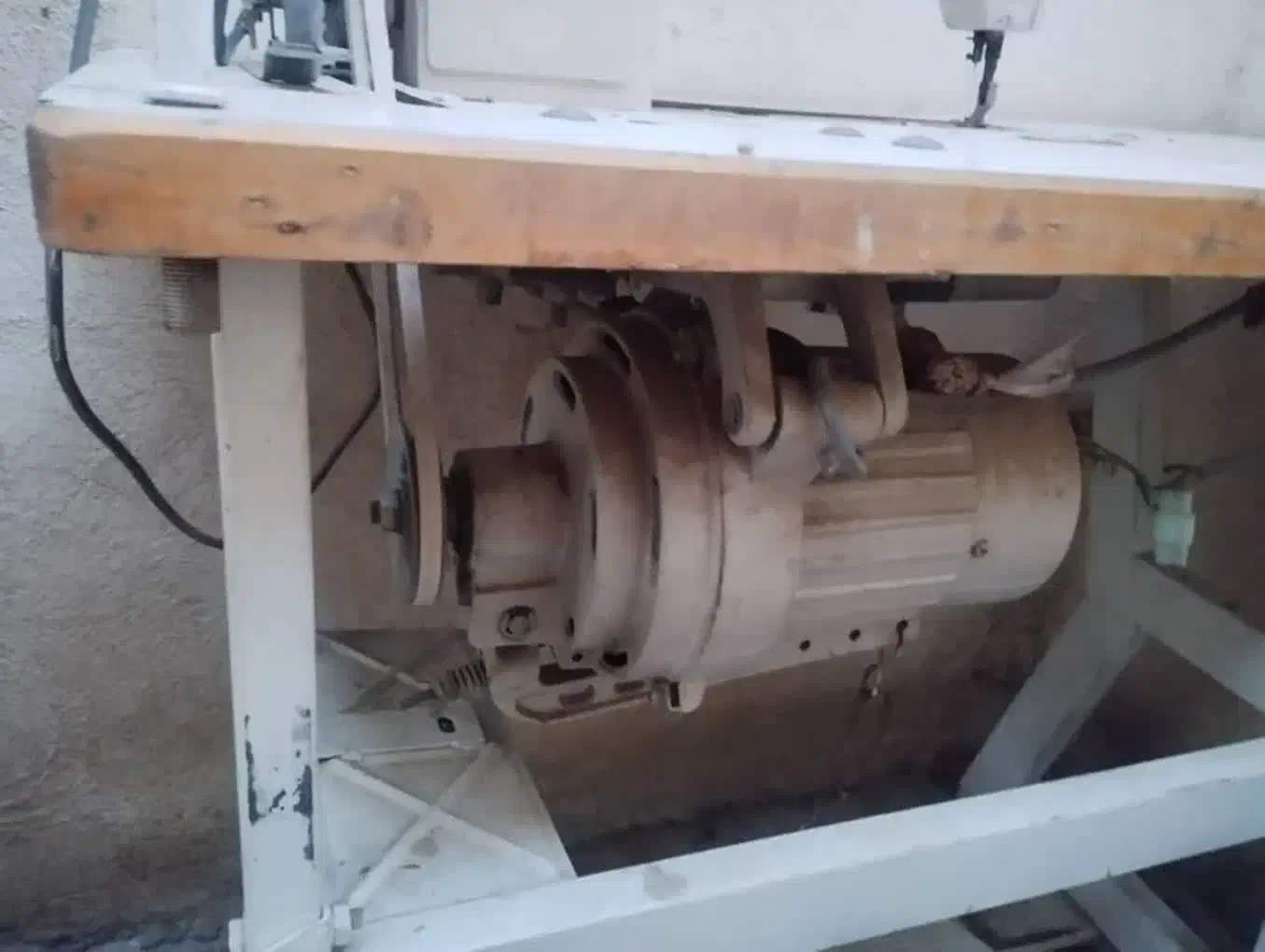 چرخ راسته دوز|چرخ خیاطی و ریسندگی|محمدشهر, محمدشهر|دیوار