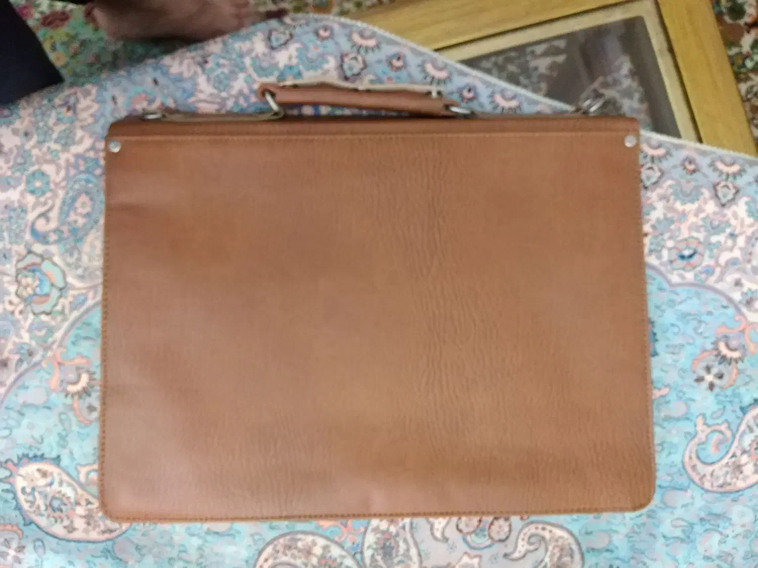 کیف|کیف، کفش، کمربند|گرگان, |دیوار