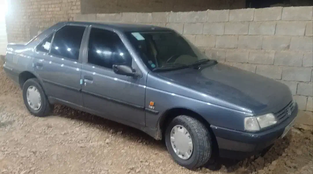 پژو405دلفبنی مدل97معاوزه با نیسان یخچالی|خودرو سواری و وانت|زرقان, |دیوار