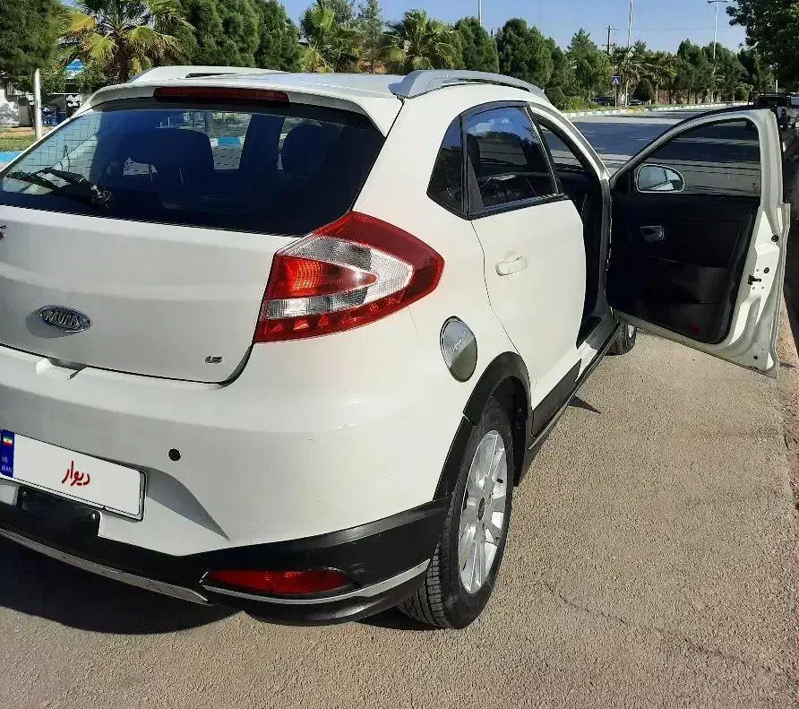 ام وی ام ۳۱۵ اسپرت اکسلنت|خودرو سواری و وانت|مرودشت, استادیوم|دیوار