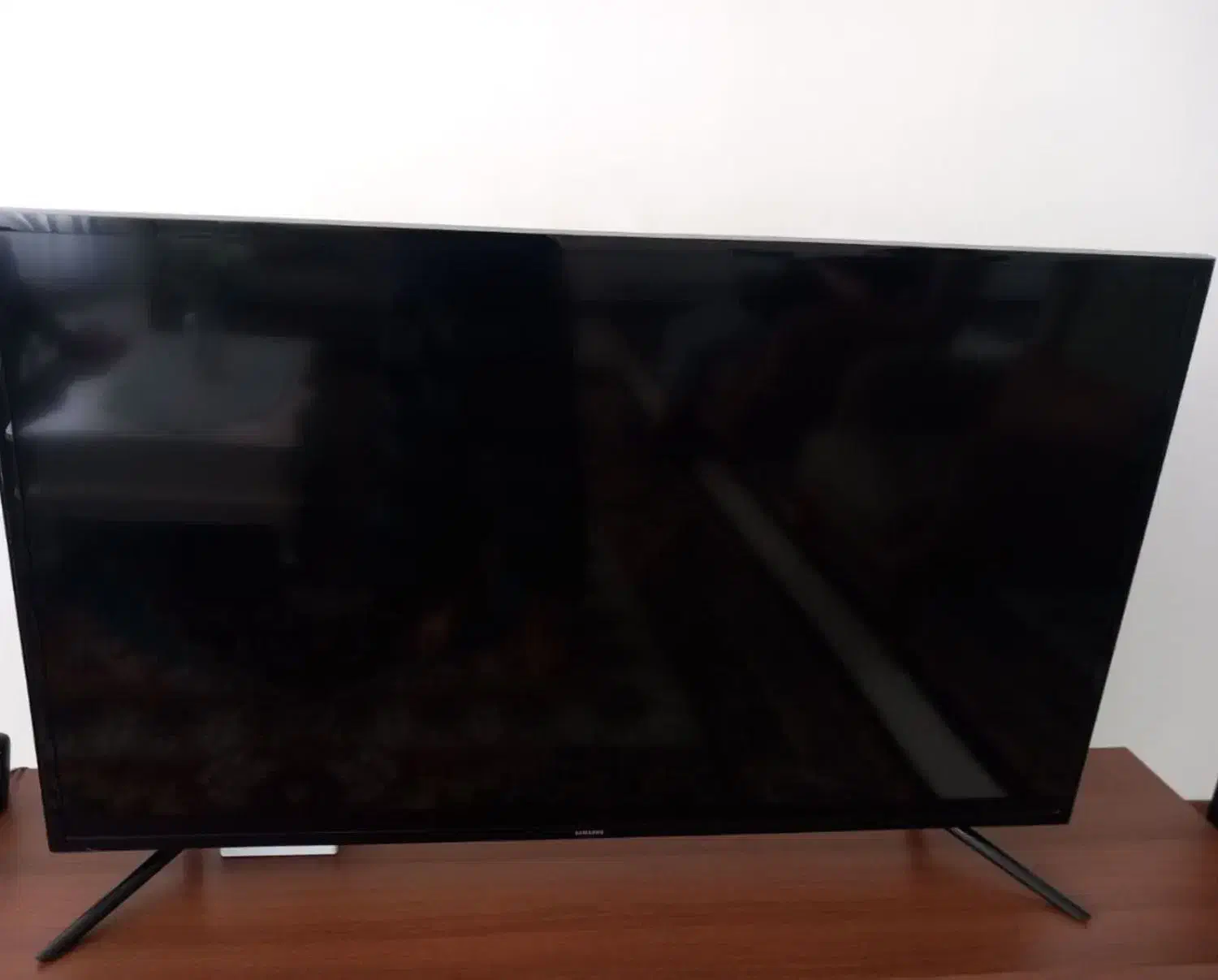 ی دستگاه تلویزیون ۴۸|تلویزیون و پروژکتور|مشکین‌دشت, |دیوار