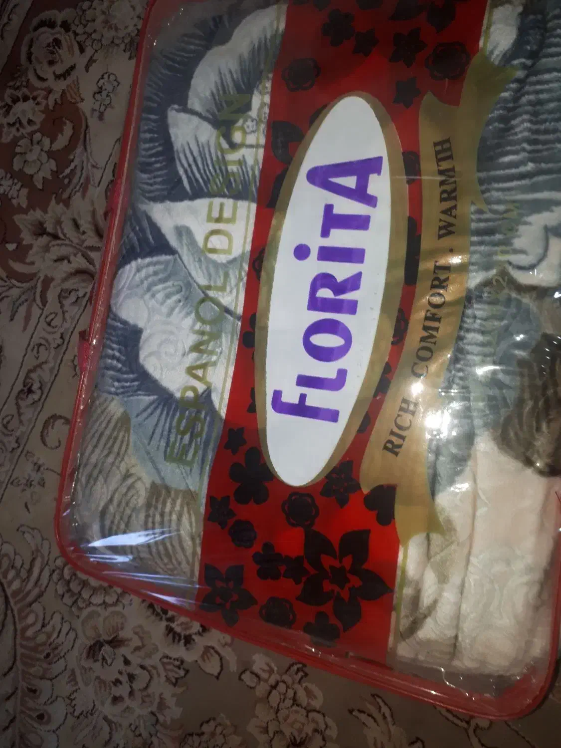 پتو ۲نفره ویک نفره اول متنوبخون بعدپیام بده|رختخواب، بالش، پتو|کنگاور, |دیوار