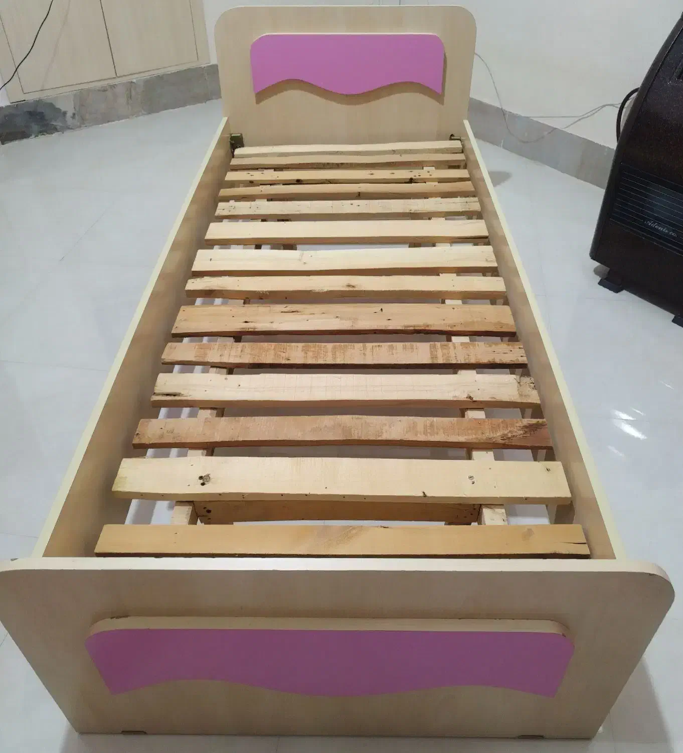 فرش عروسکی و تخت وکمد|فرش|چناران, |دیوار