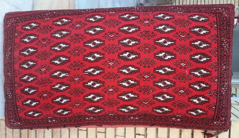 پشتی سنتی|پشتی|یزد, |دیوار