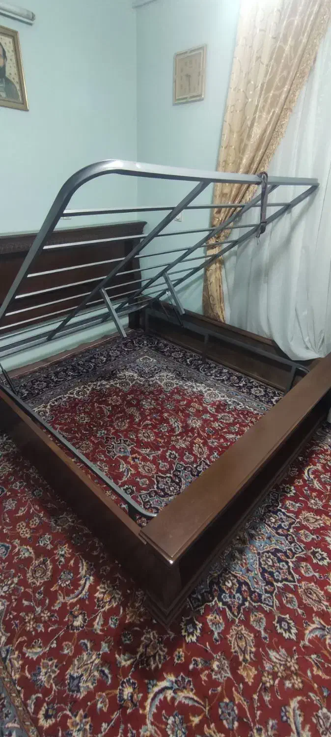 تخت دو نفره جک دار همراه تشک|تخت و سرویس خواب|قزوین, |دیوار